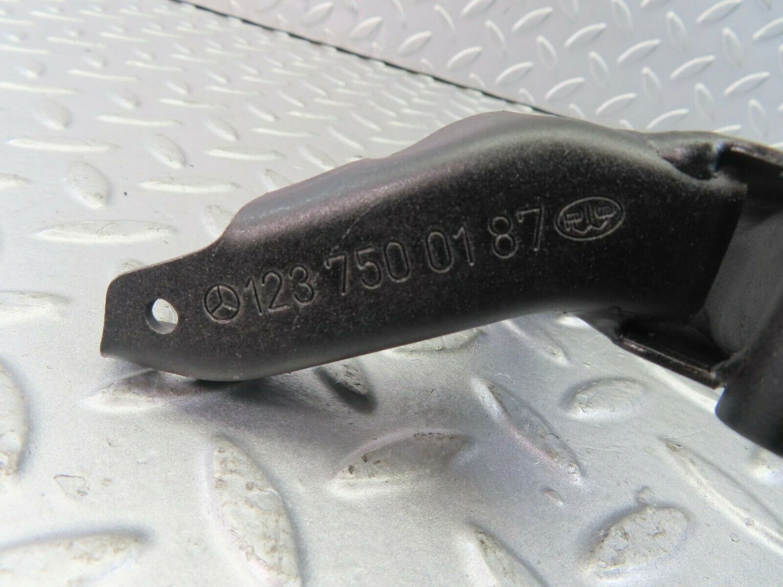 8958 Mercedes-Benz W123 Trunk Lid Hinge Left Side 1237500187