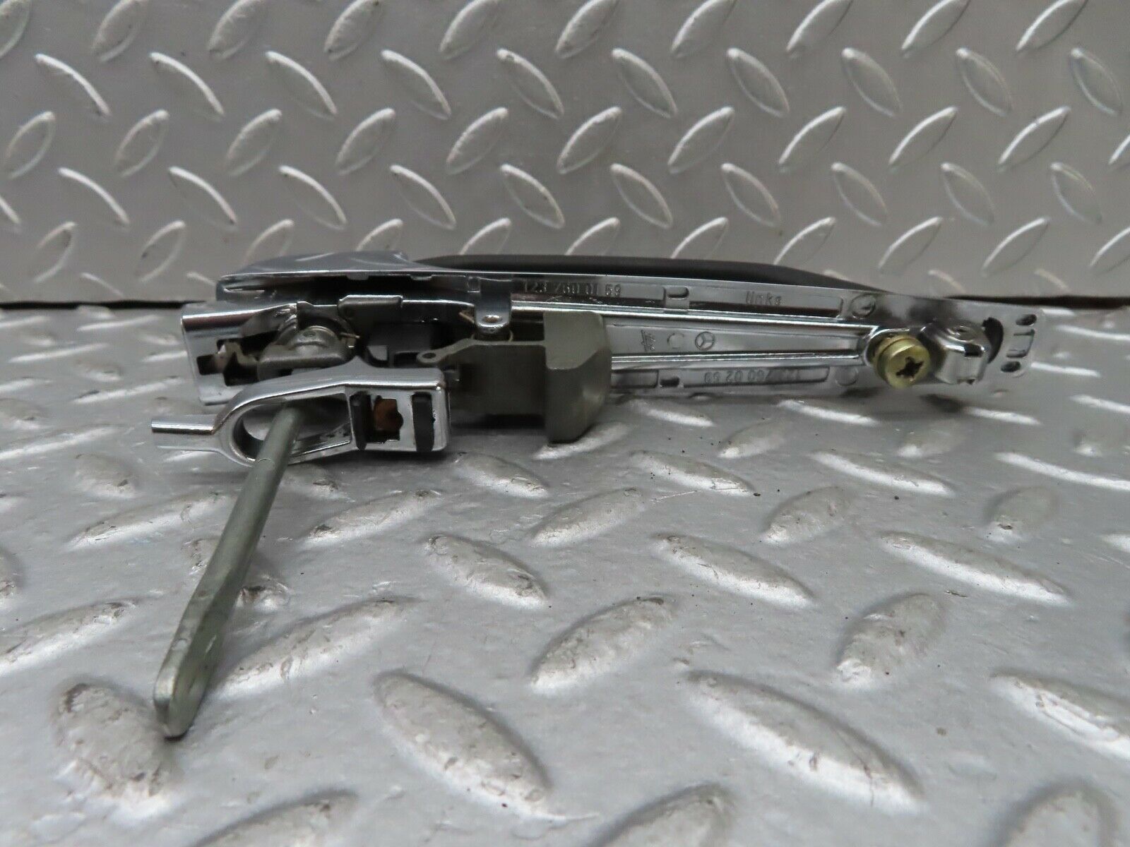 19150 Mercedes-Benz W123 300D Front Exterior Door Handle 1237600159