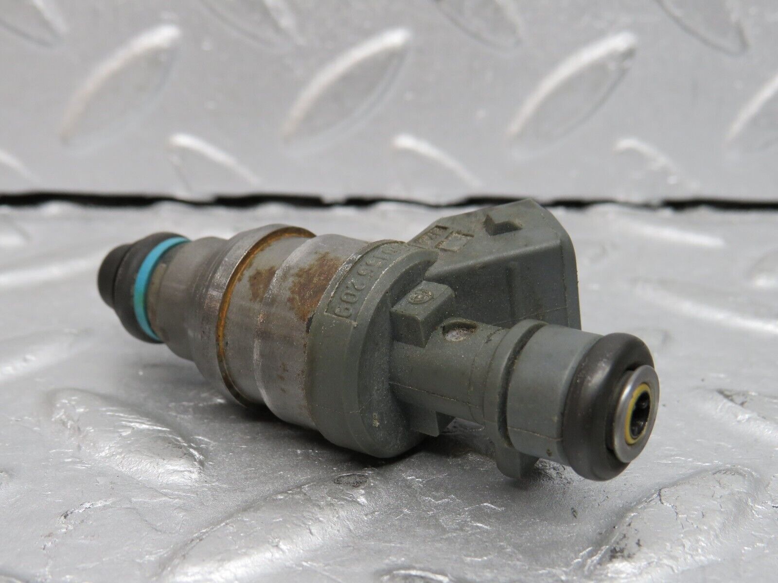 38653 Mercedes-Benz R129 280SL Coupe Fuel Injector Bosch 0000787323 0280155209