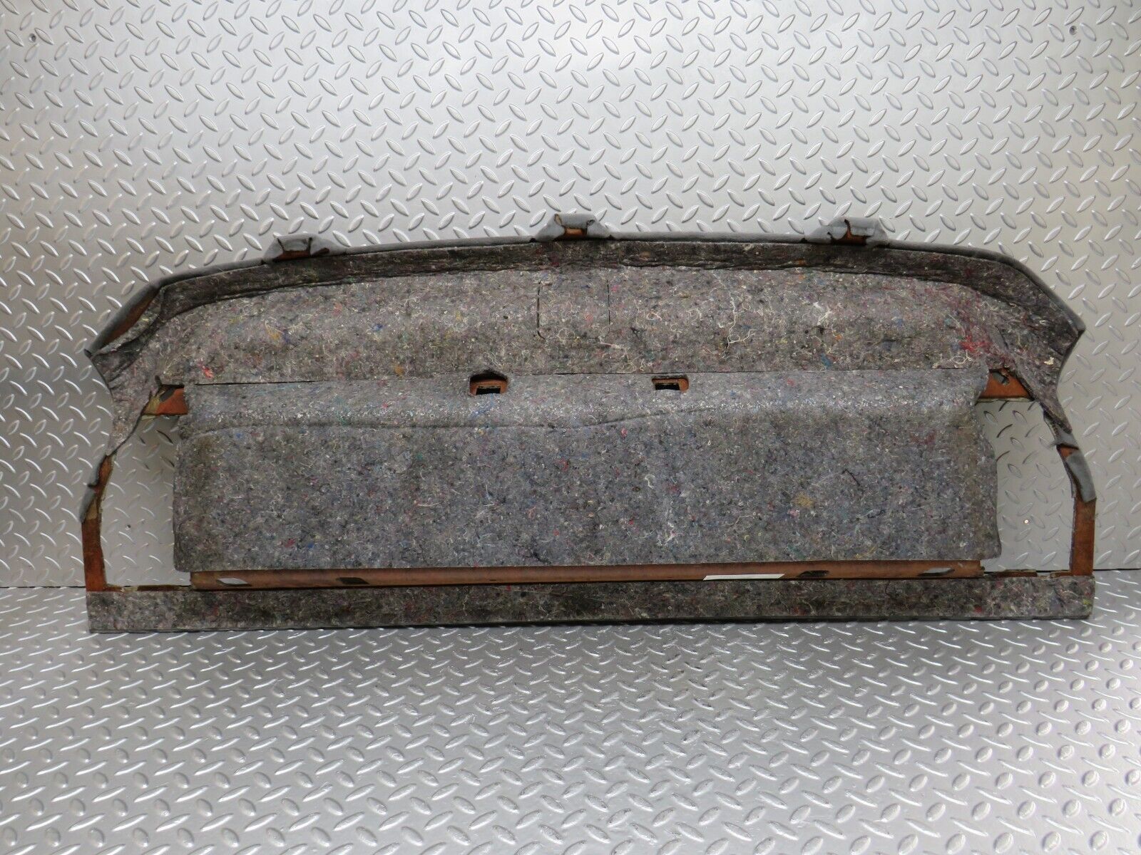 34256 Mercedes-Benz W124 280E Parcel Shelf Grey 1246900049