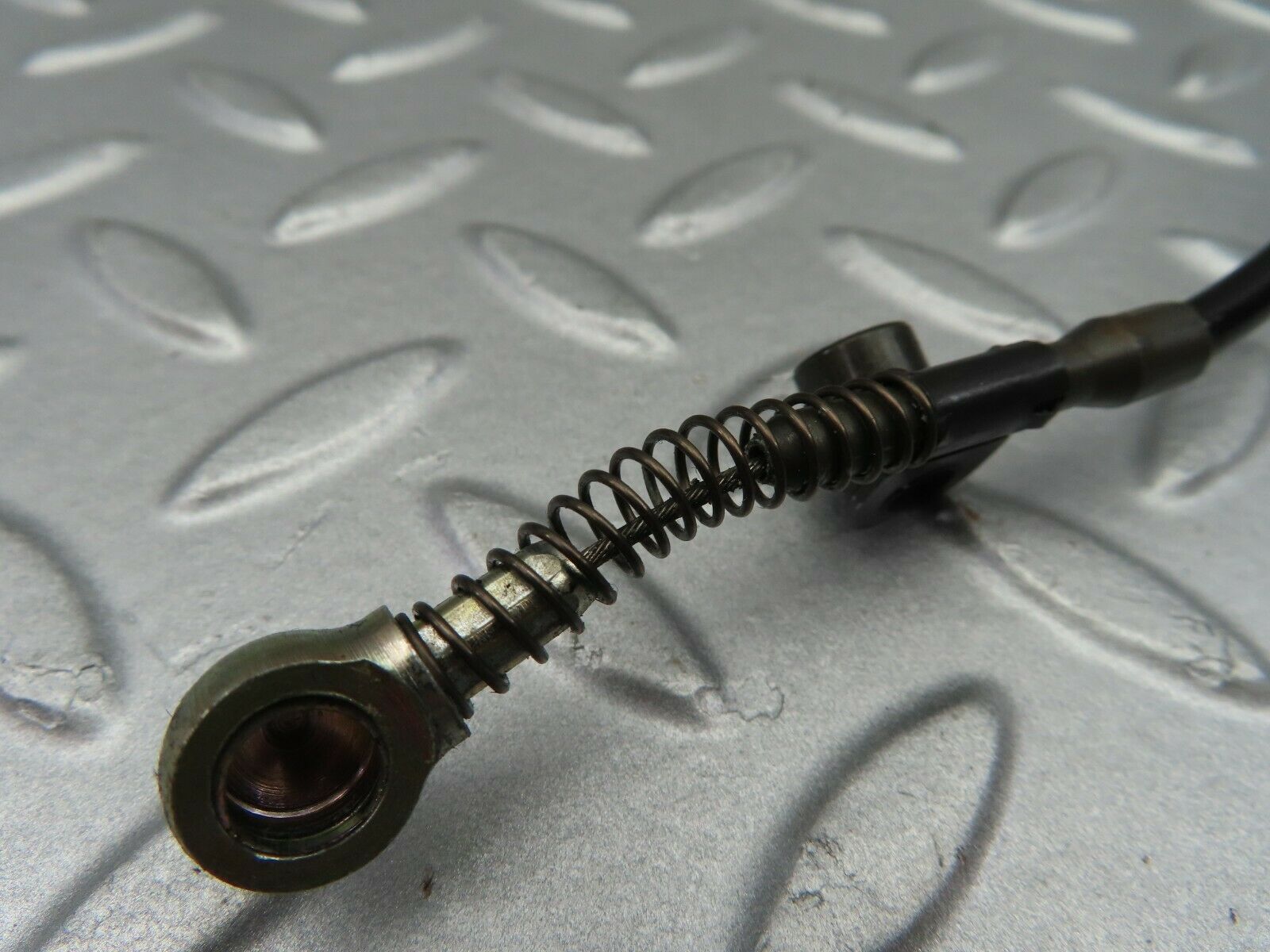 6706 Mercedes-Benz S124 E220 Automatic Gearbox Kickdown Cable 1242600351