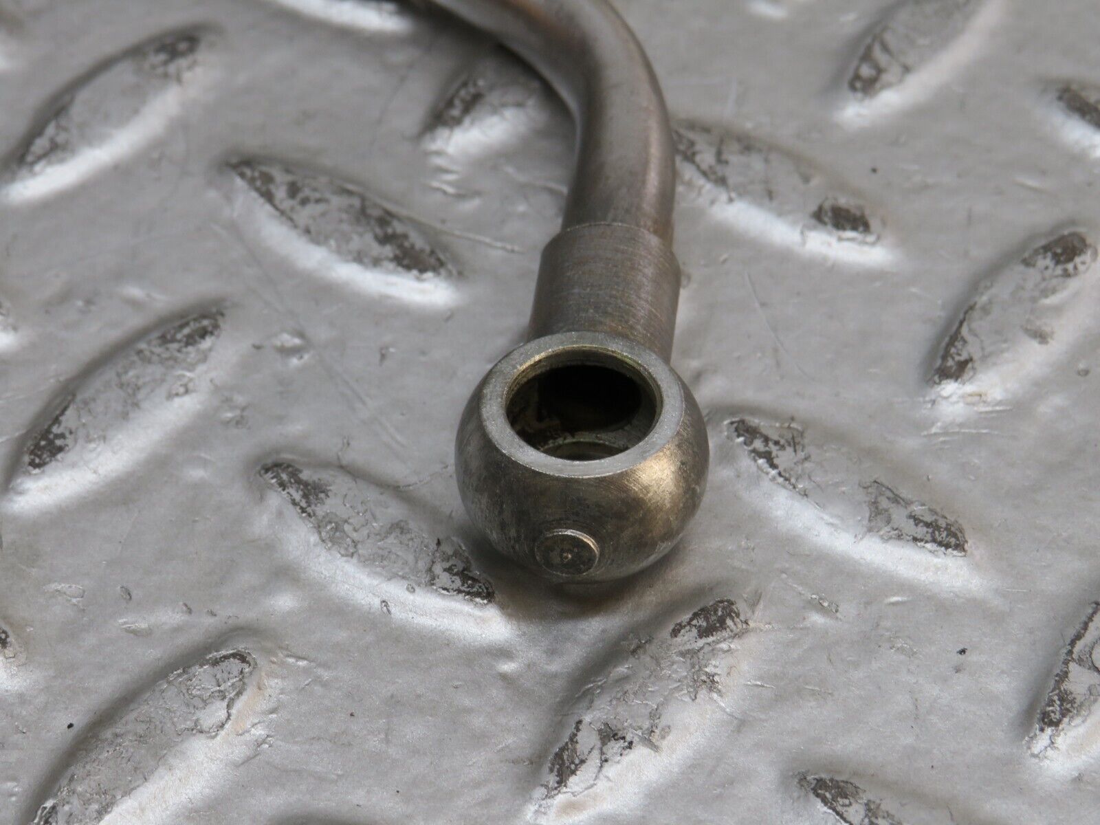 28072 Mercedes-Benz W123 280E Gearbox Oil Pipe Hose