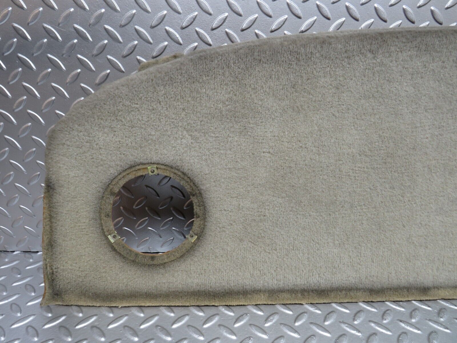 29822 Mercedes-Benz W123 230E Parcel Shelf