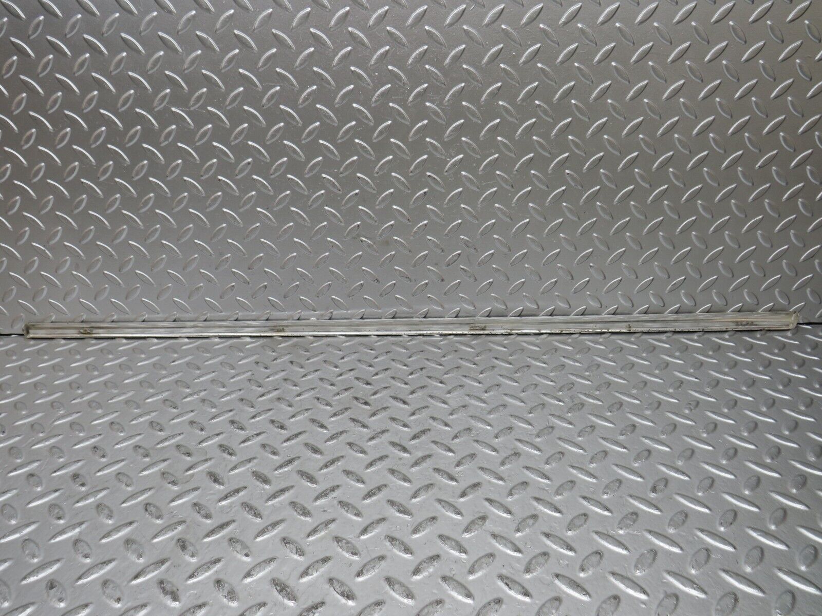 28882 Mercedes-Benz W123 230E Rear Left Door Chrome Moulding Trim