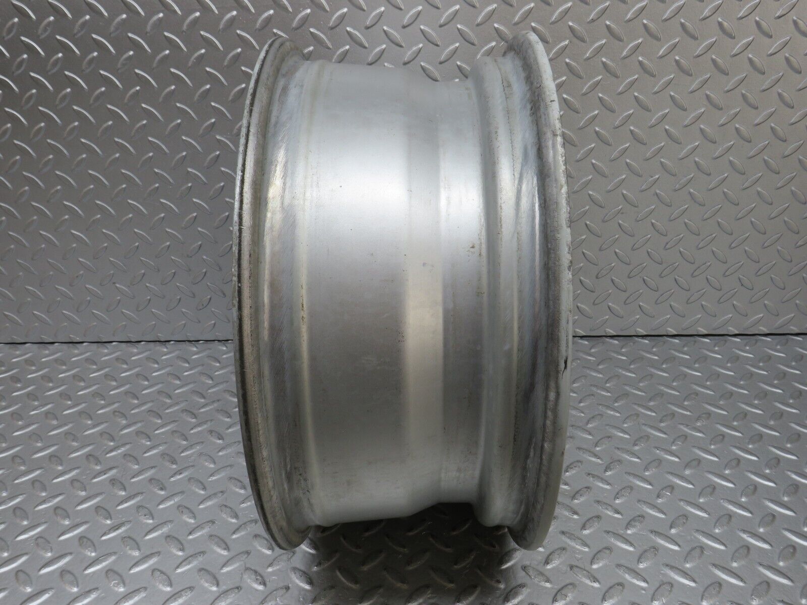 36918 Mercedes-Benz Alloy Wheel 6.5Jx15 H2 ET30