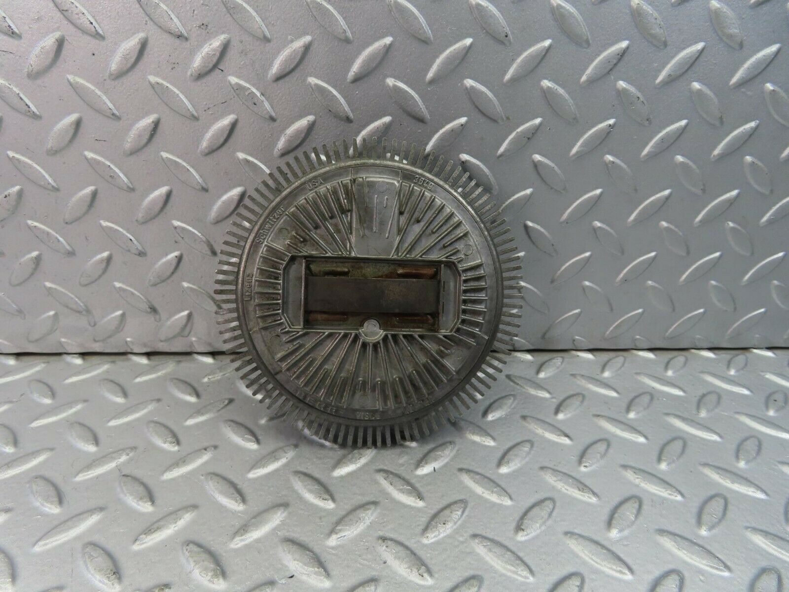 8981 Mercedes-Benz W108 Engine Cooling Fan Clutch
