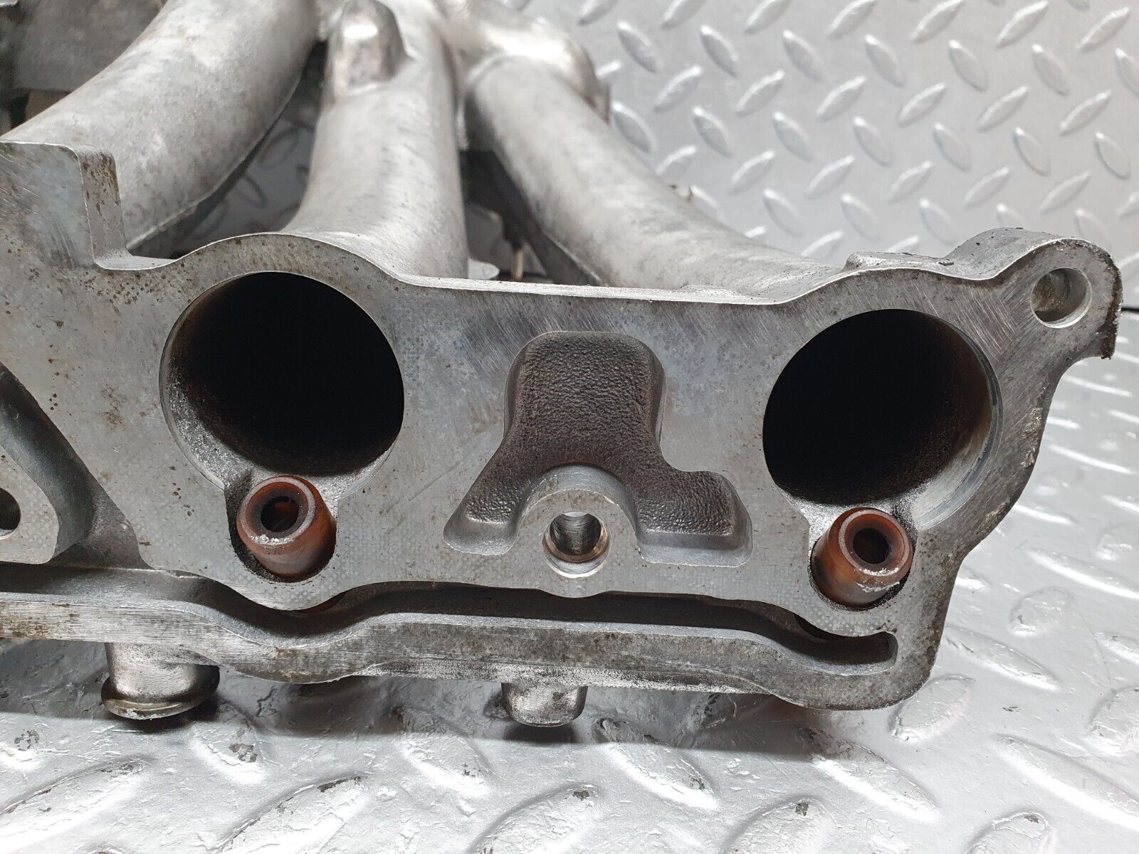 41222 Mercedes-Benz W126 300SE Intake Manifold 1031411601