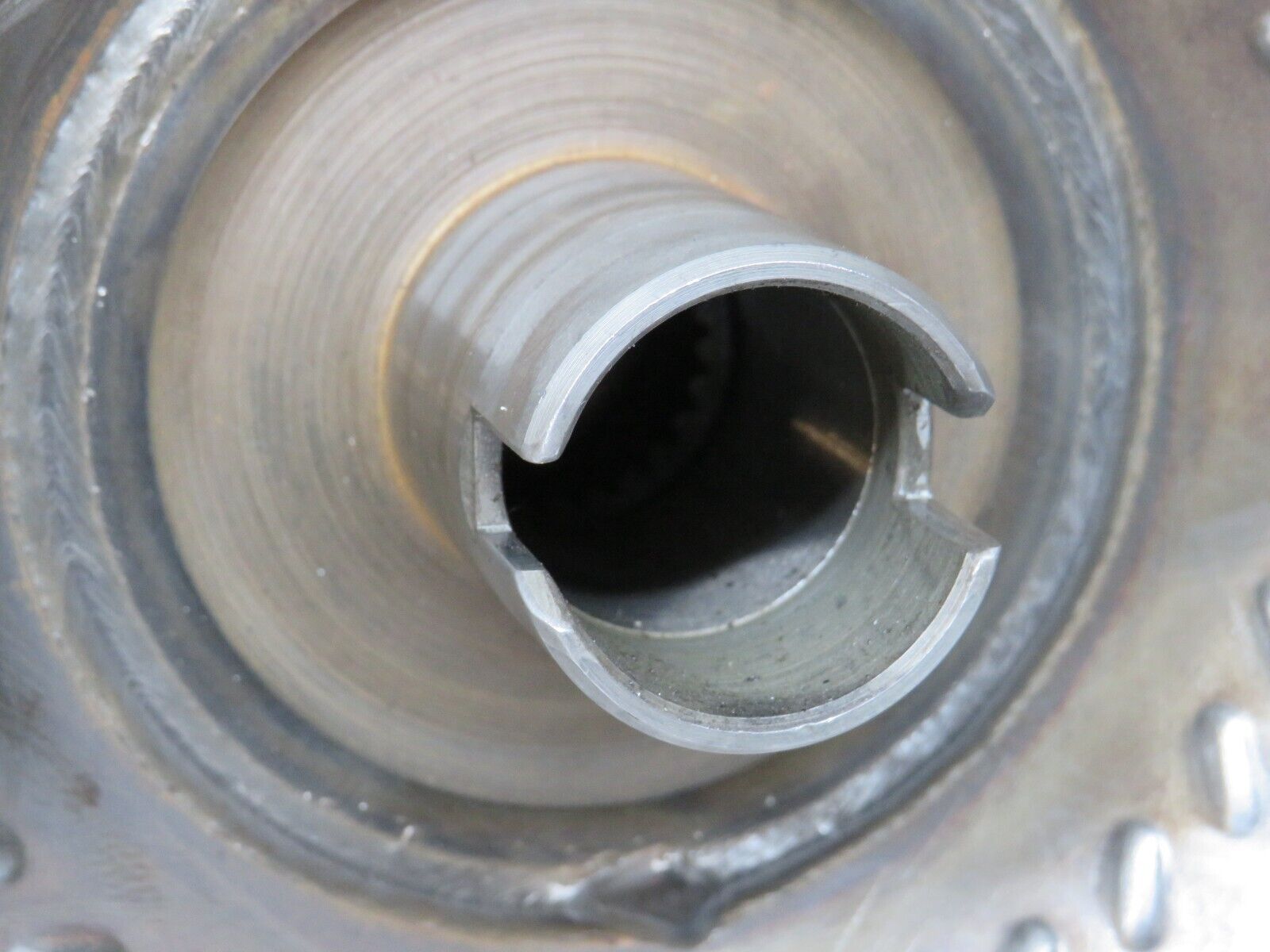 32077 Mercedes-Benz W123 230E Torque Converter 1232500402