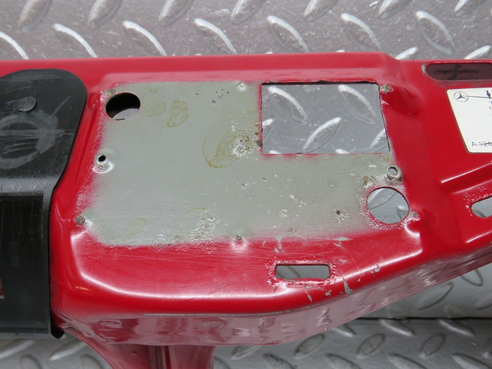 33345 Mercedes-Benz W202 C180 Bonnet Lock Carrier Panel