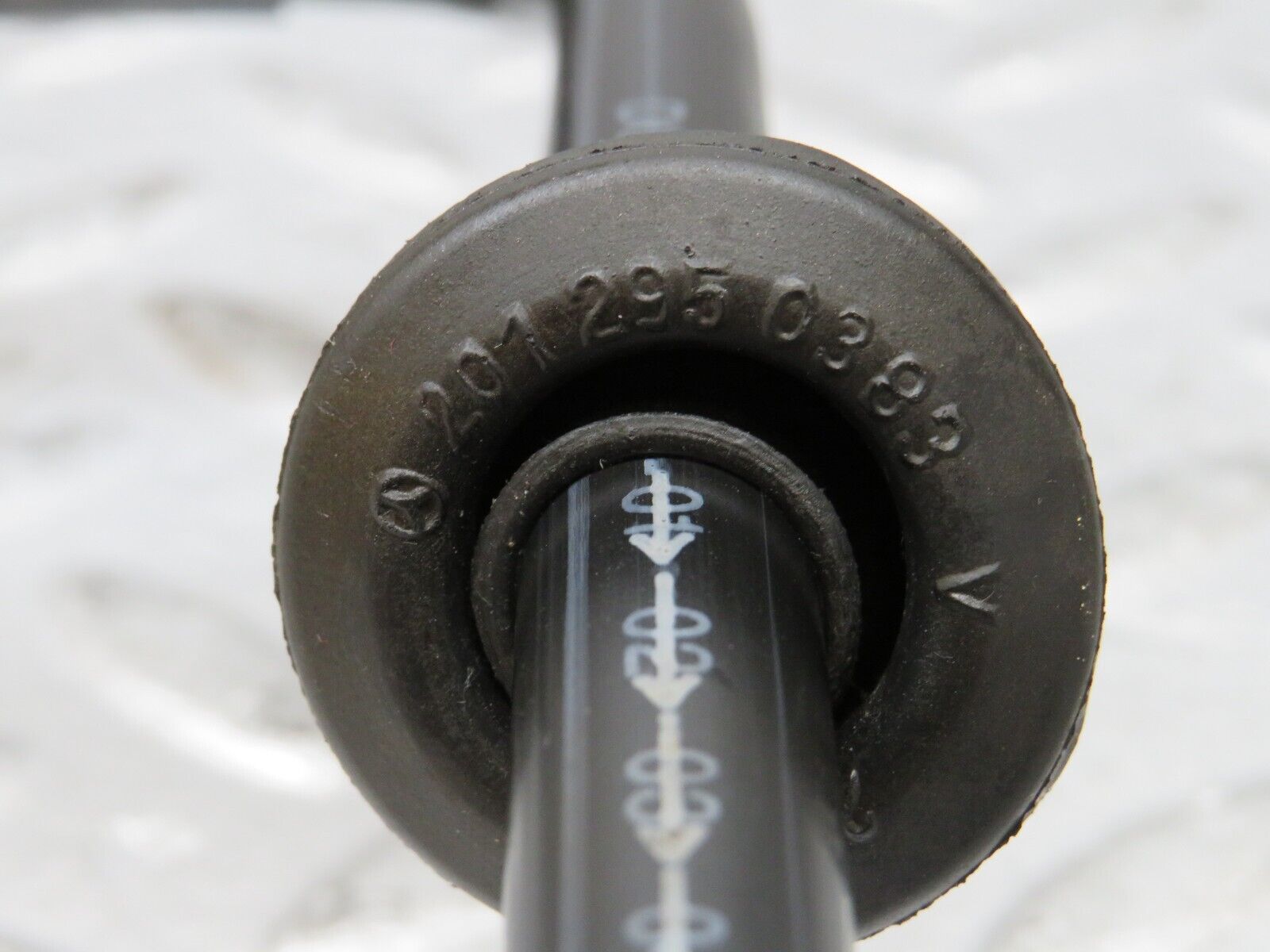 26505 Mercedes-Benz C124 220CE Coupe Brake Servo Vacuum Pipe