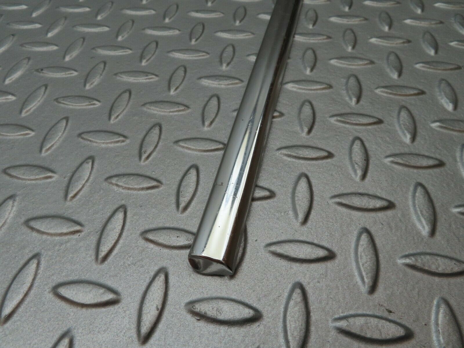 3745 Mercedes-Benz S123 200T Wagon Rear Right Door Chrome Moulding Trim