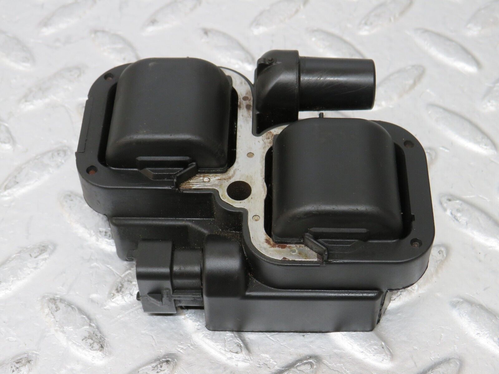 34902 Mercedes-Benz W210 320E Ignition Coil Bosch 0001587803 0221503035