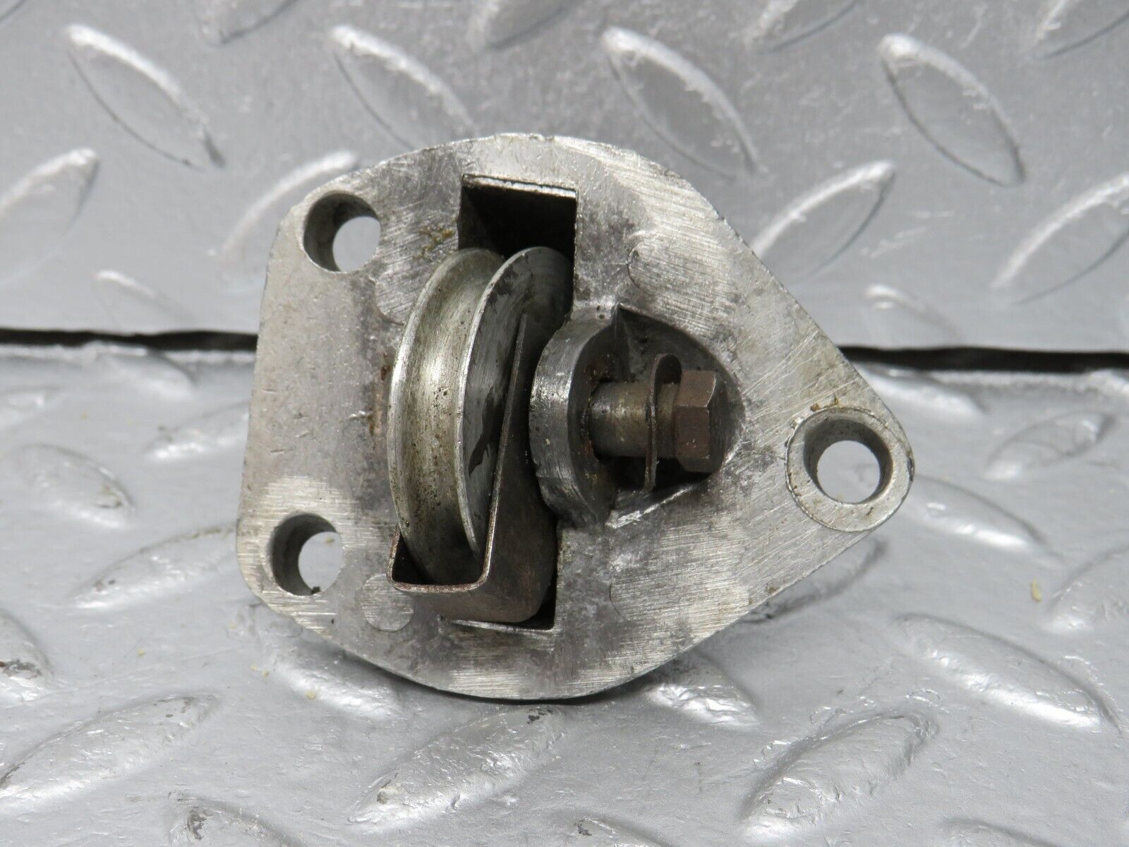 40468 Mercedes-Benz W110 230 Handbrake Cable Regulator 1104271381