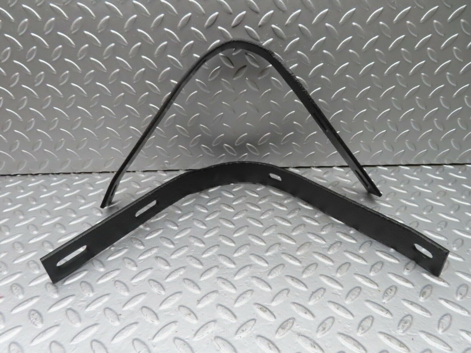 19792 Mercedes-Benz W121 190b Ponton Front Bumper Bracket Holder