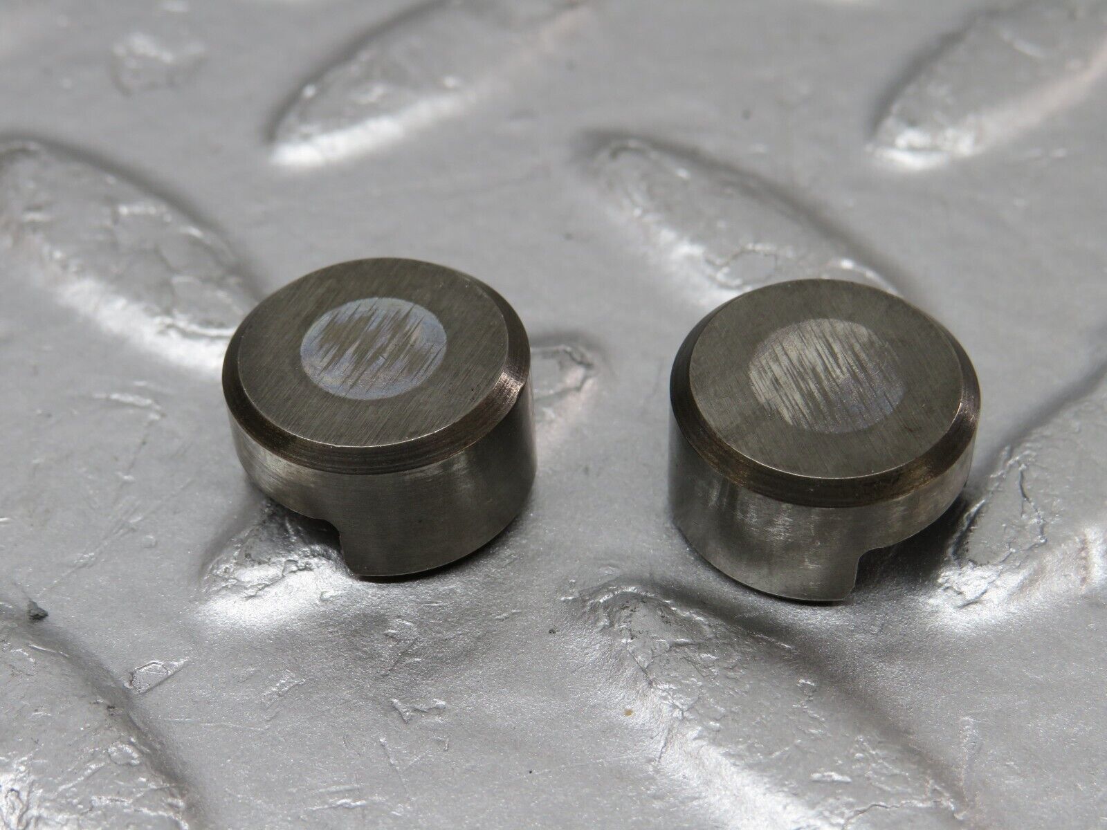 34561 Mercedes-Benz C126 380SEC Coupe Rocker Arm With Valve Tappet