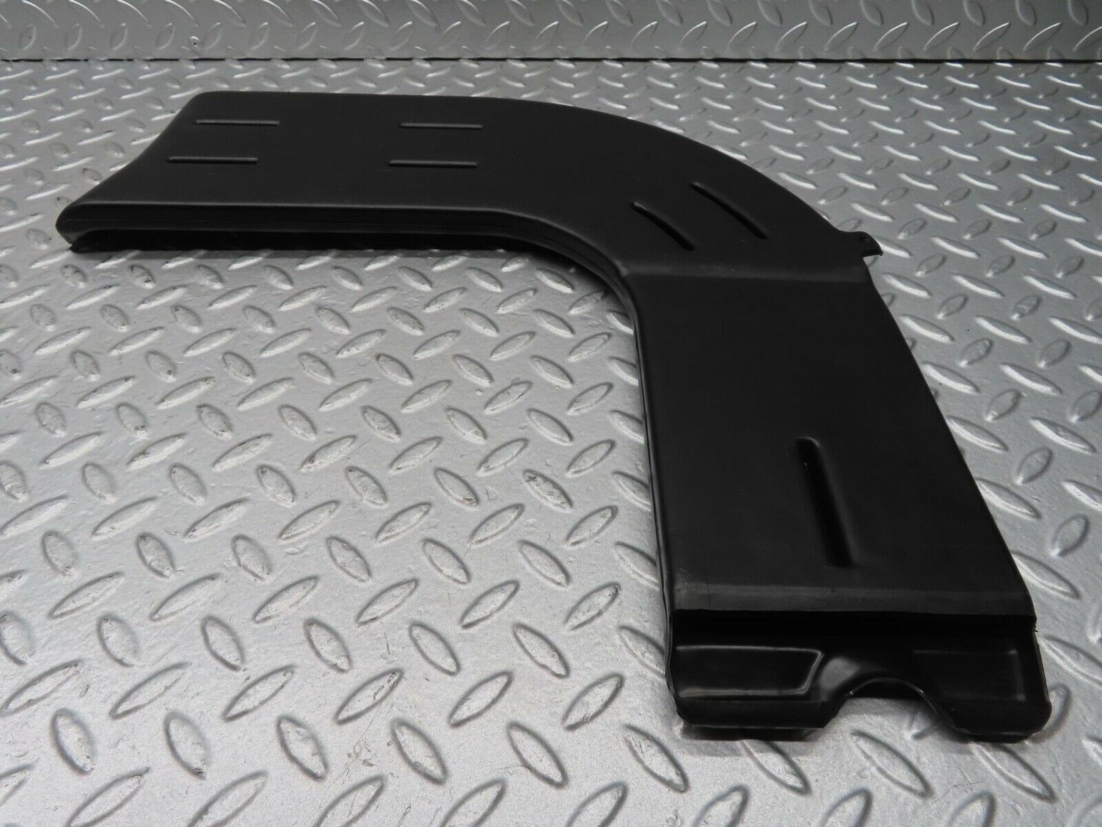 14441 Mercedes-Benz W116 350SE Ventilation Air Duct Left Side 1168310946