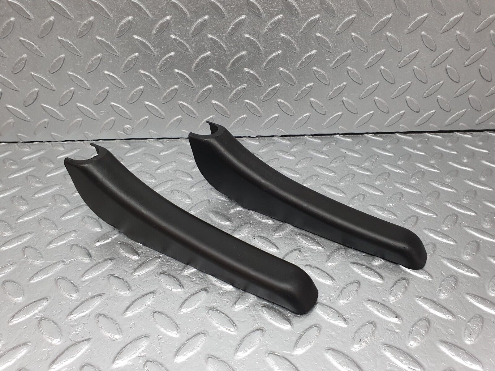 41510 Mercedes-Benz W124 200E Trunk Lid Hinge Cover 1247580029