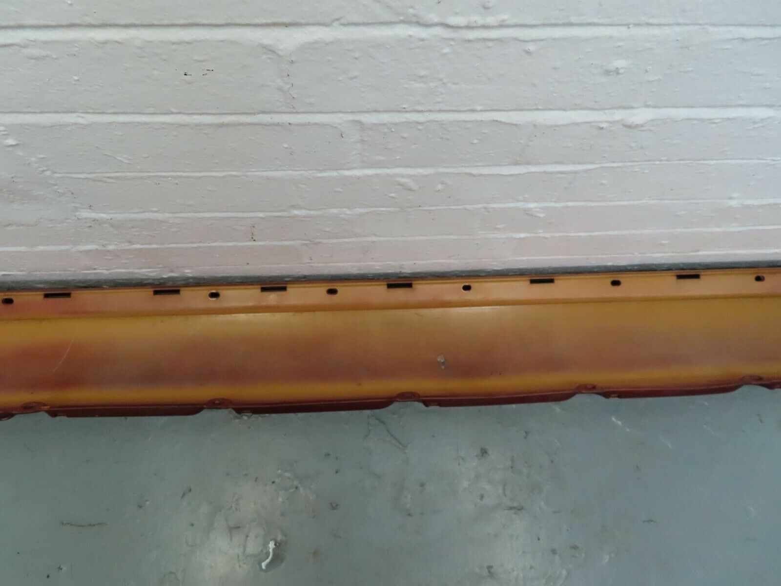 6701 Mercedes-Benz S124 E220 Wagon Side Skirt Left Side 1246902340