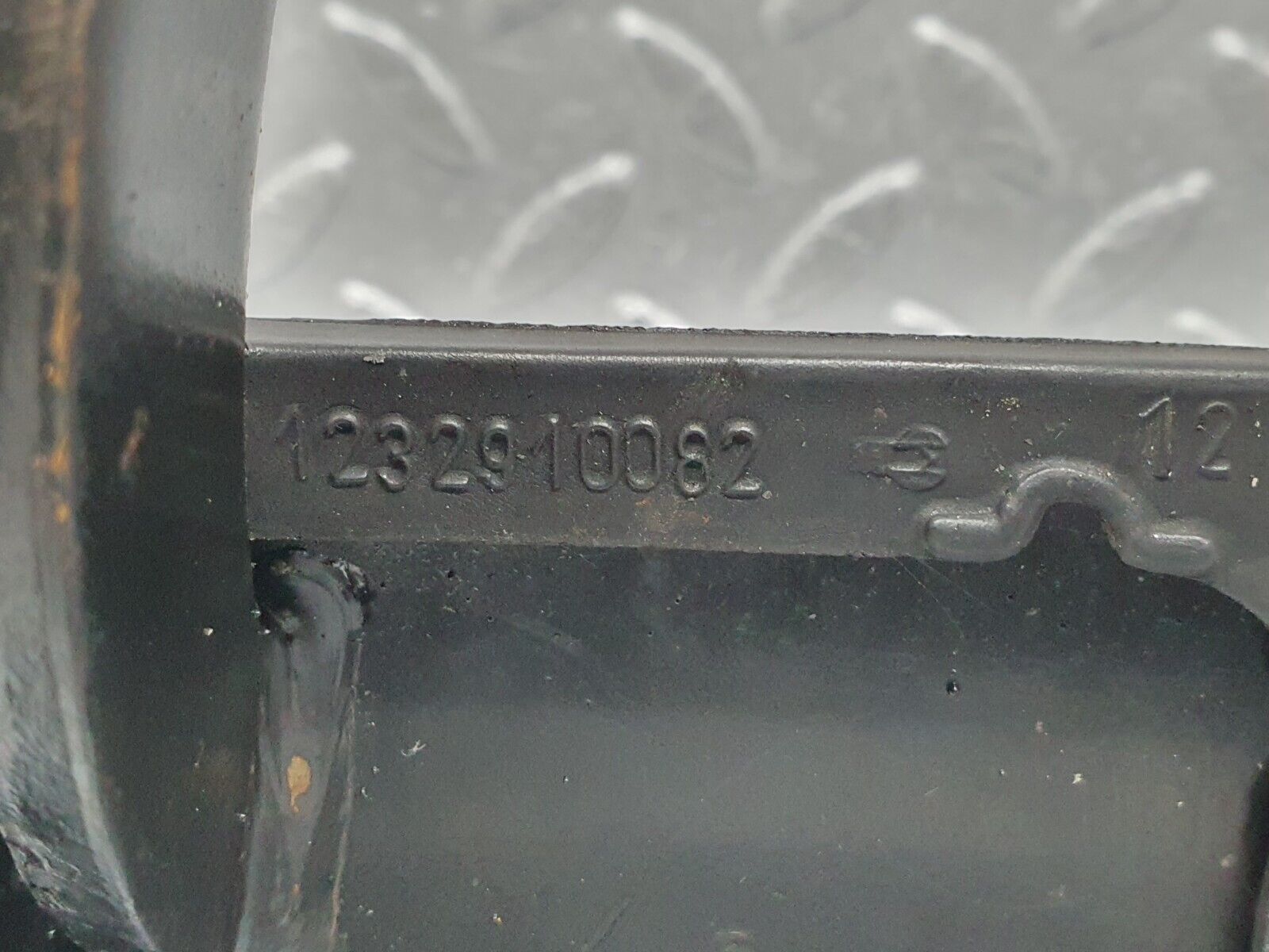 41083 Mercedes-Benz W126 300SE Brake Pedal With Rubber 1232910082