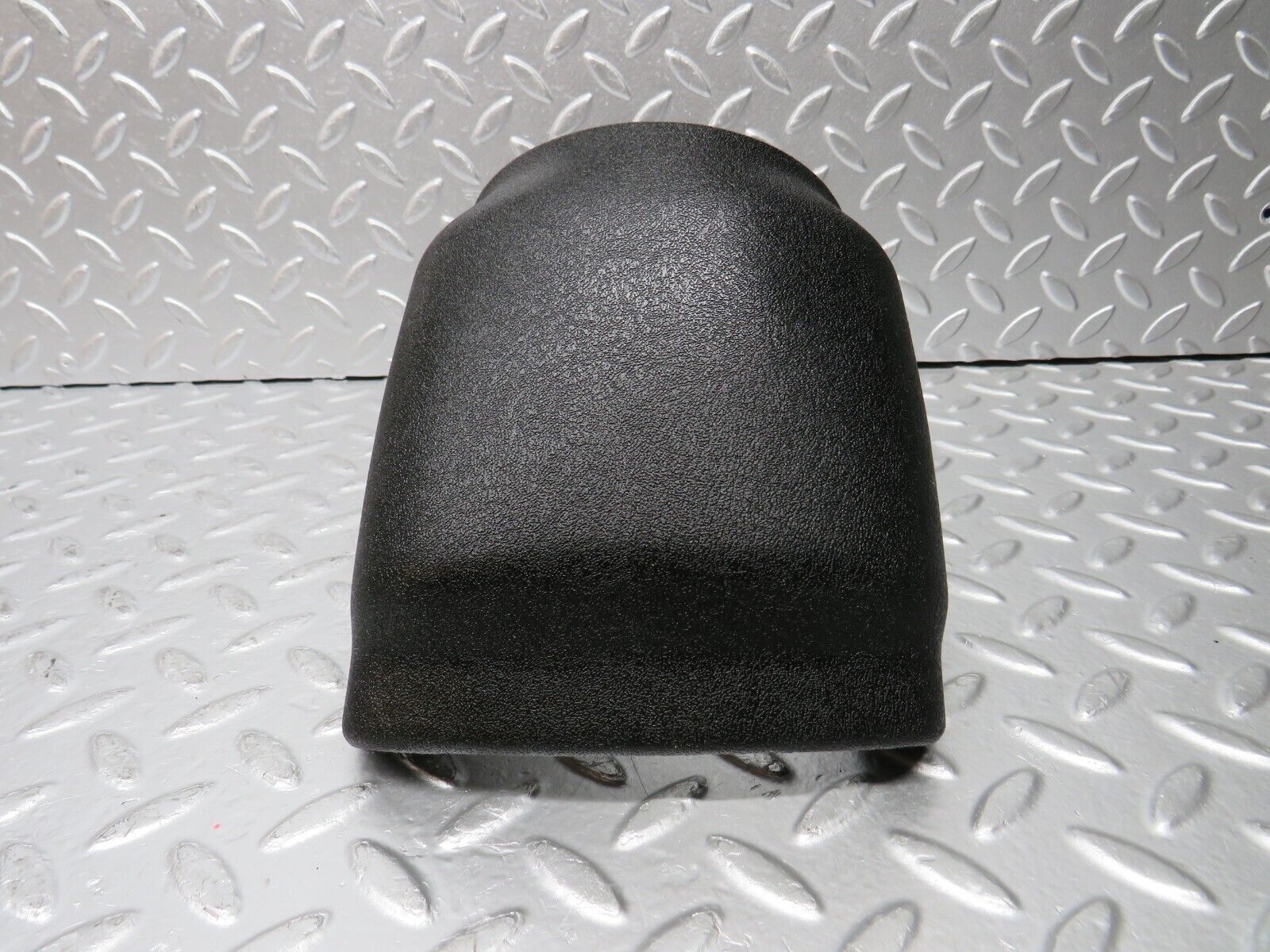 30590 Mercedes-Benz W201 190E 2.0L Steering Column Surround Cover 2014621623