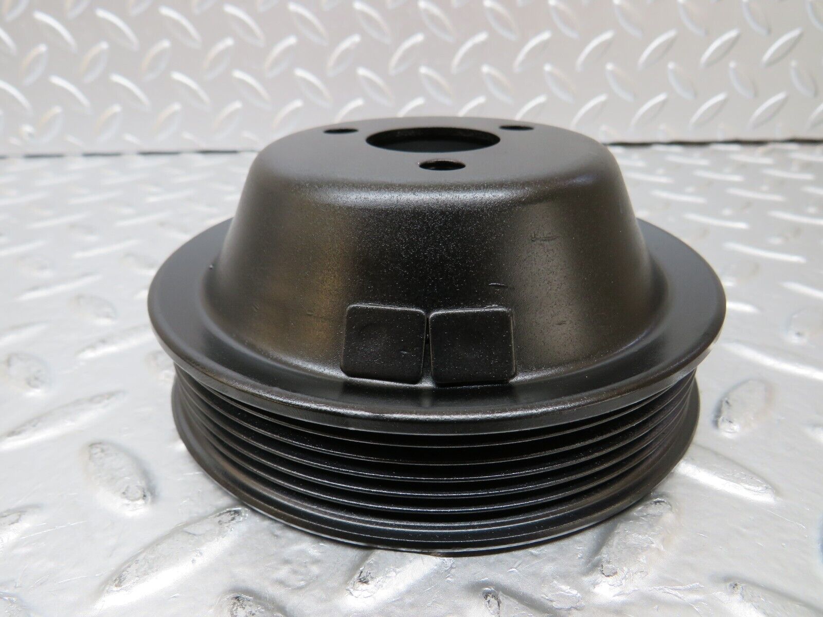 25912 Mercedes-Benz W124 280E Water Pump Pulley 1264600379