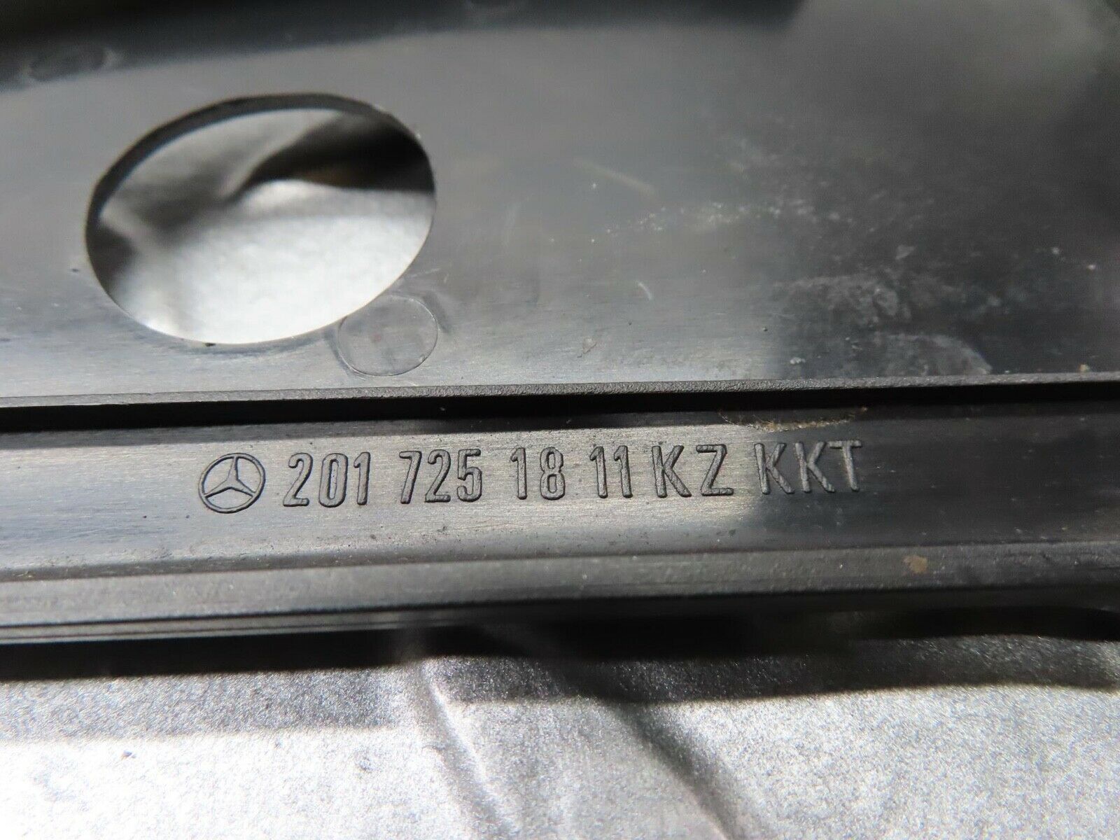 14670 Mercedes-Benz W201 190E Mirror Triangle Cover Right Side 2017251811