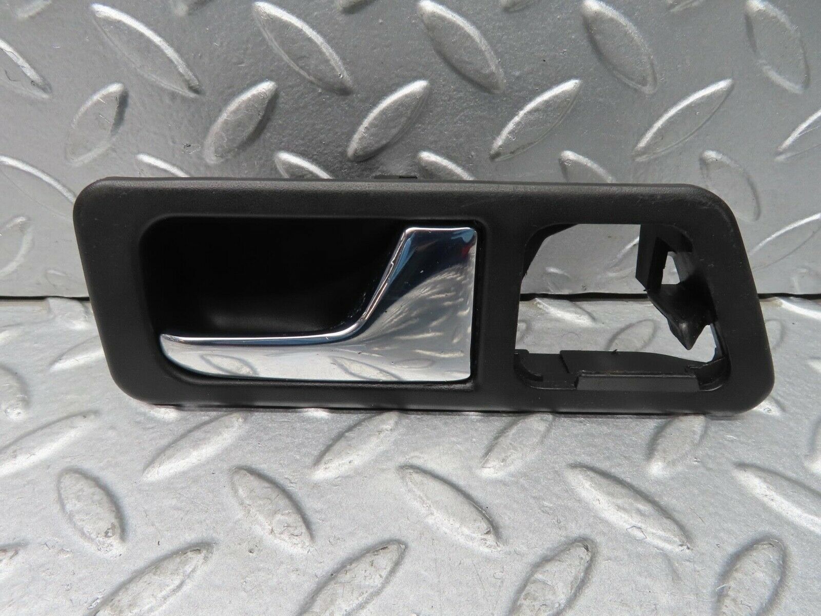 14584 Mercedes-Benz W201 190E Right Interior Door Handle 2017660264