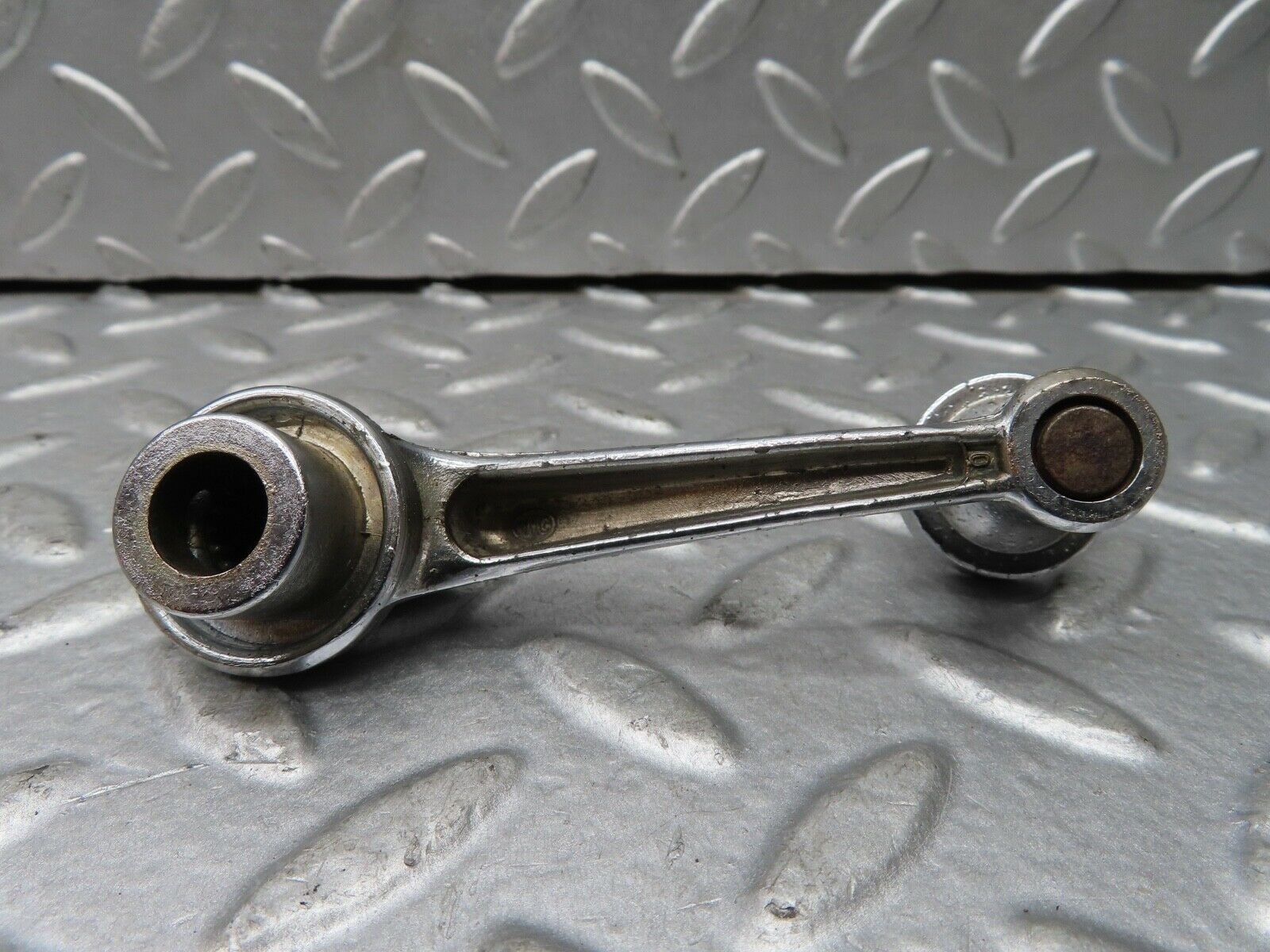 19009 Mercedes-Benz W120 W121 Ponton Window Lifter Crank Handle Chrome