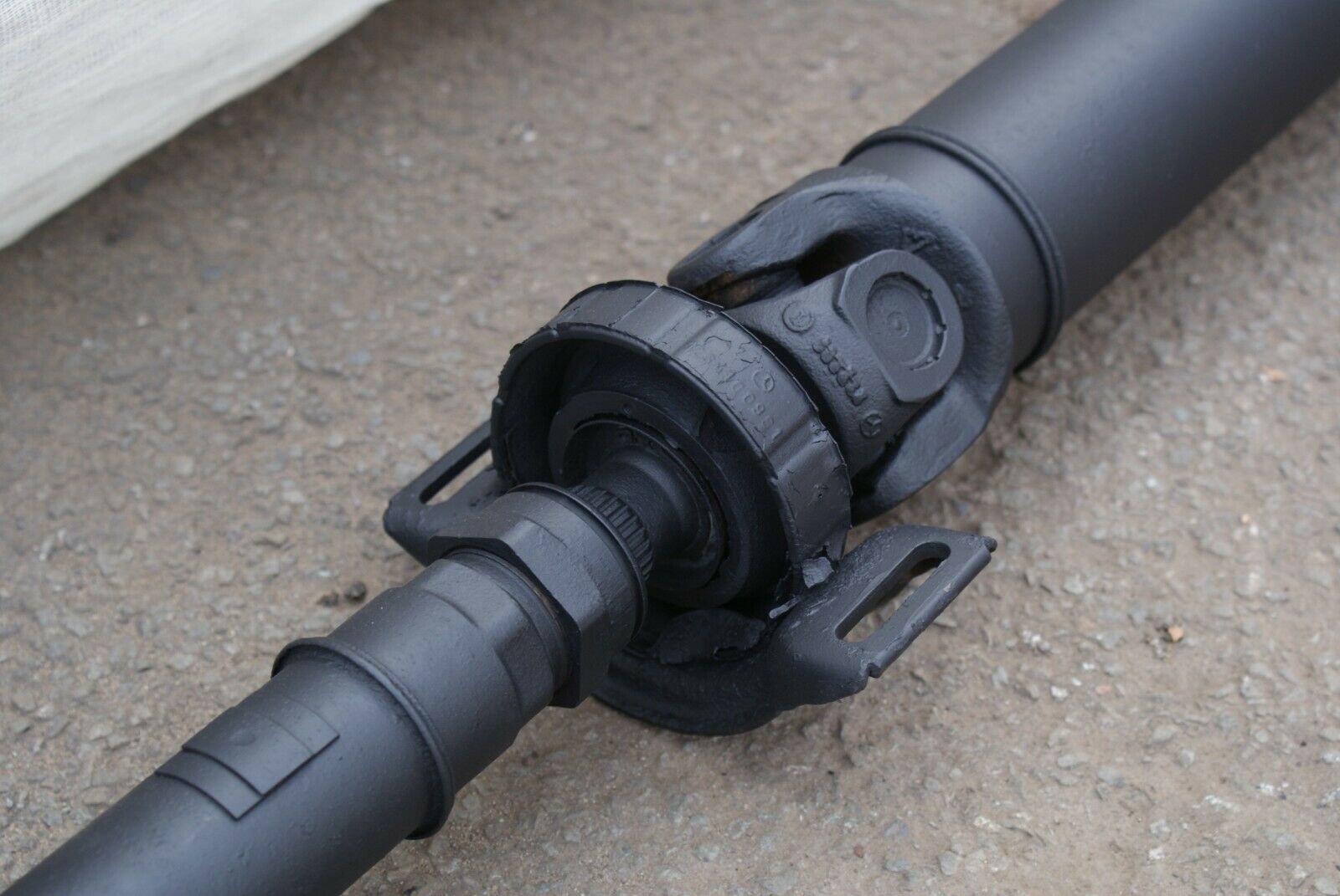 3064 Mercedes-Benz W116 350SE Cardan Shaft Propshaft Complete