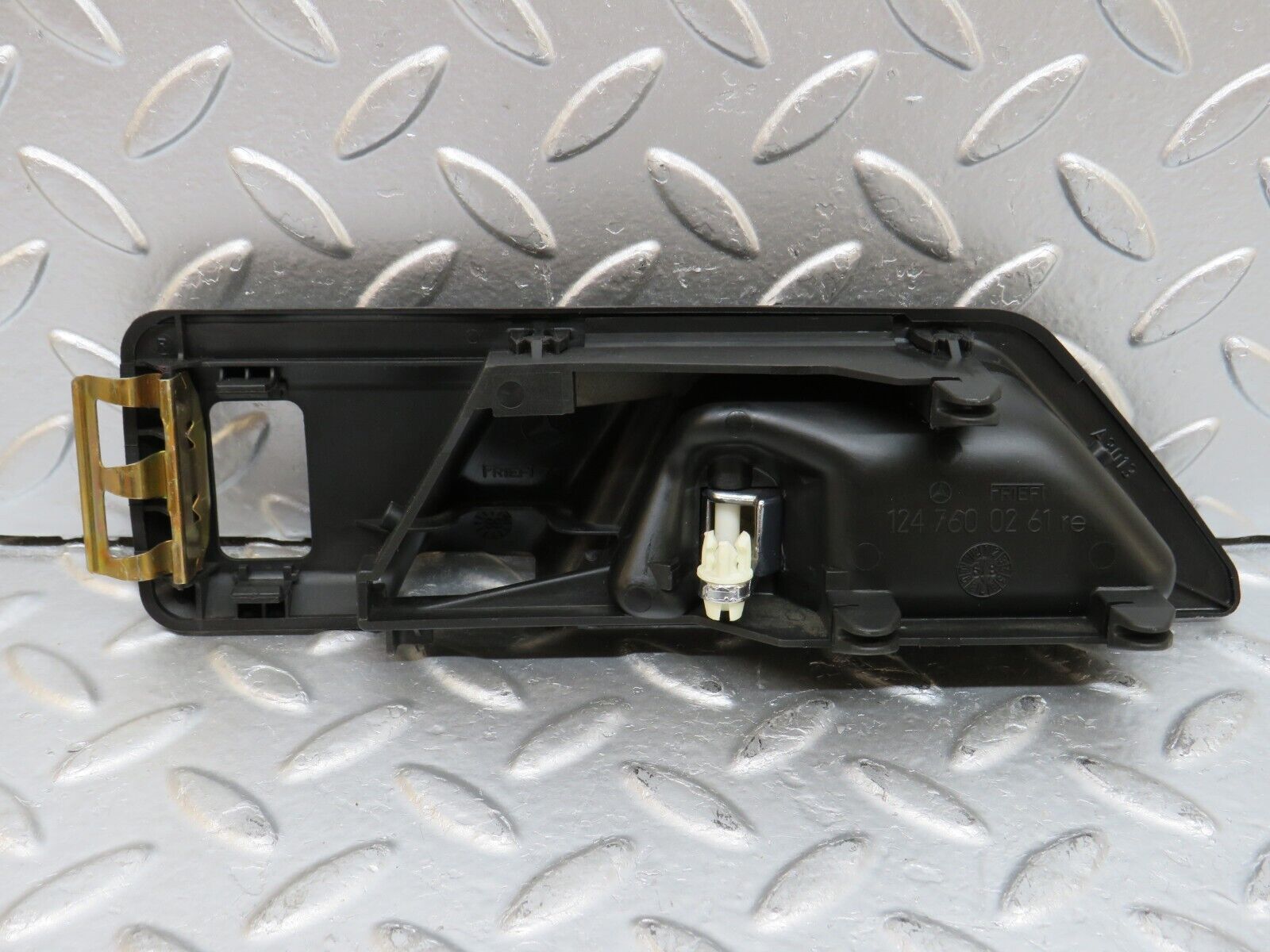 29349 Mercedes-Benz W124 230E Interior Door Handle Rear Right 1247600261