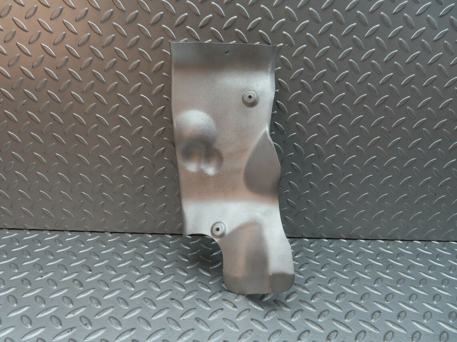 9570 Mercedes-Benz C123 280CE Coupe Exhaust Heat Shield