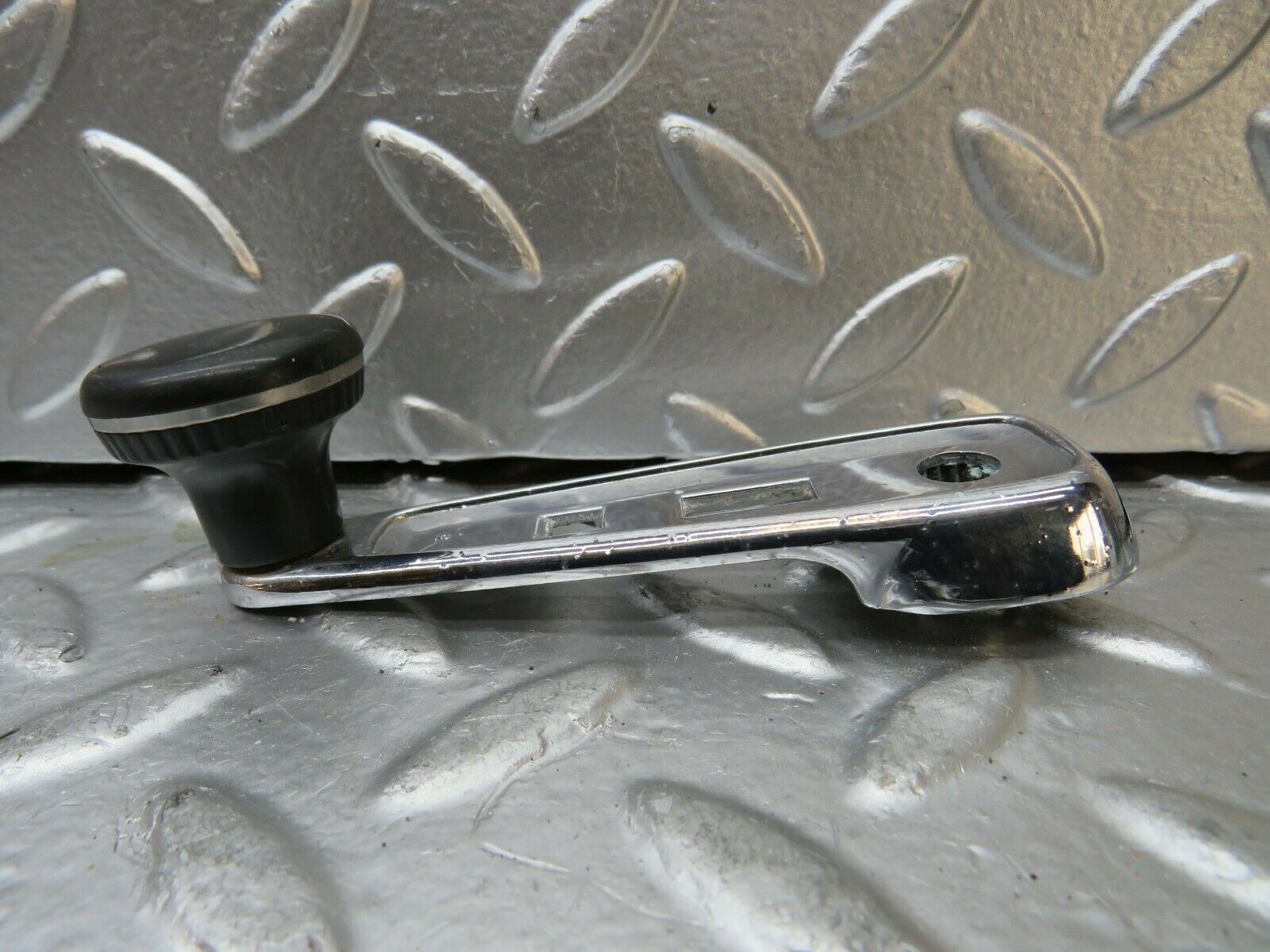 22991 Mercedes-Benz C123 230CE Coupe Window Lifter Crank Handle