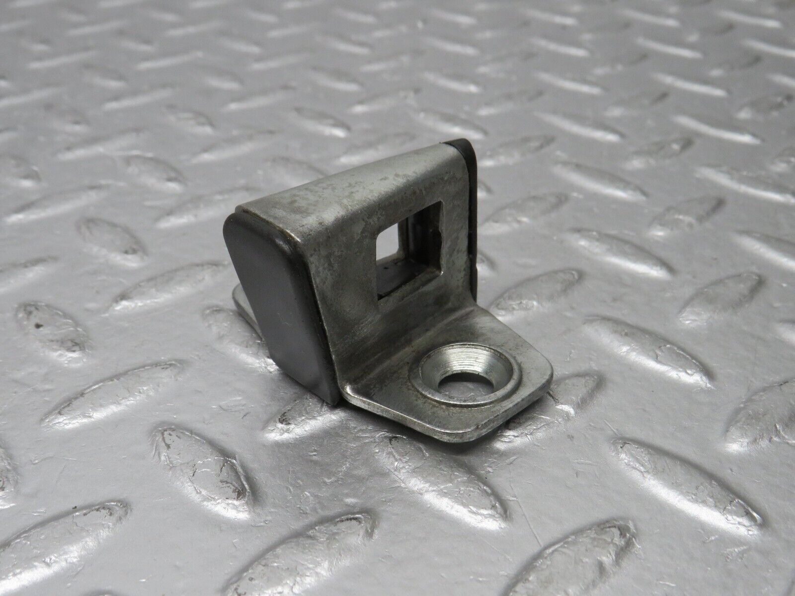 38421 Mercedes-Benz R129 280SL Coupe Door Lock Latch