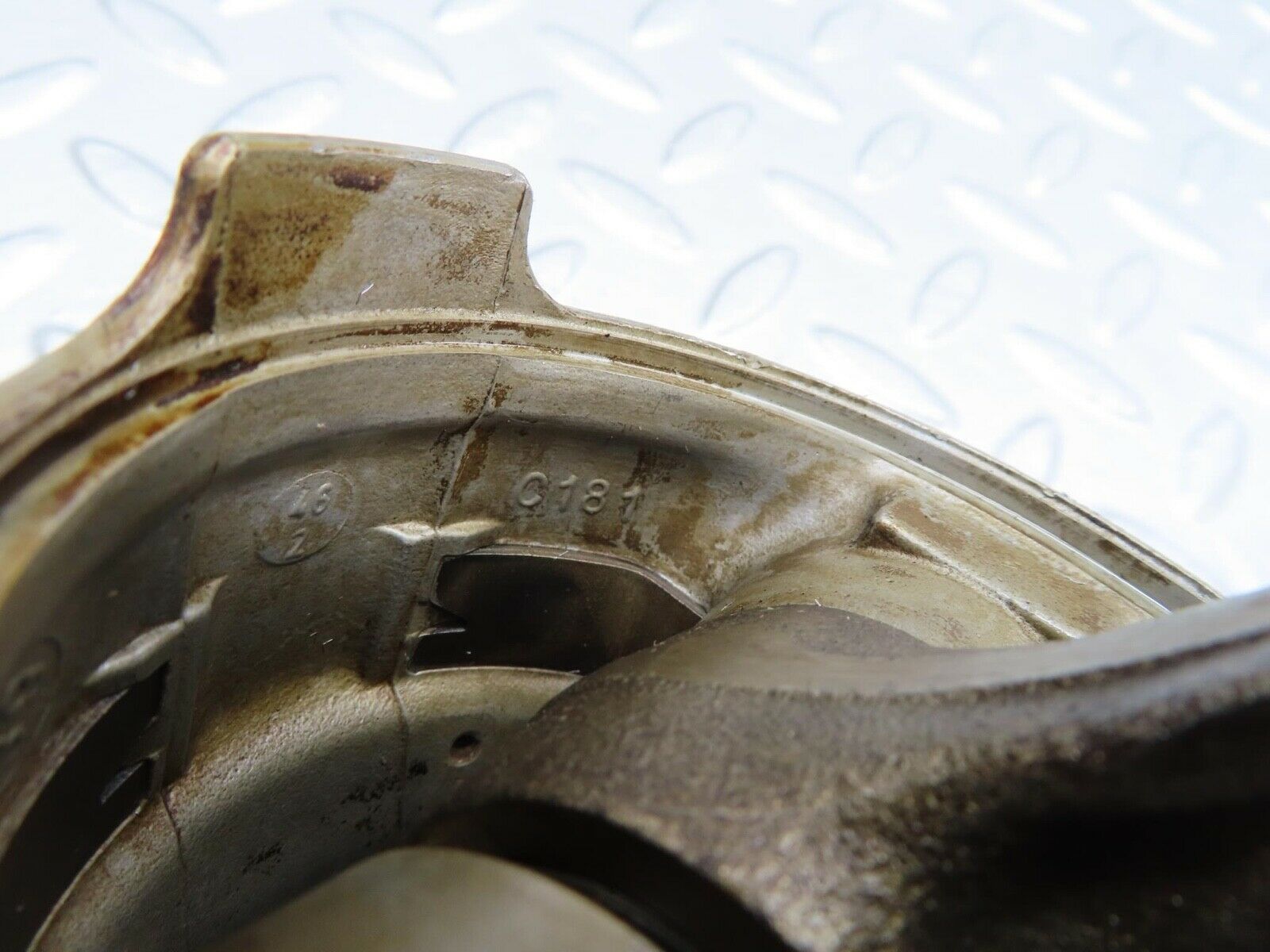 15983 Mercedes-Benz W123 280E Piston With Connecting Rod 85.975 mm