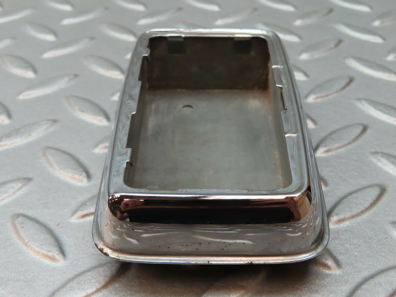 4752 Mercedes-Benz W114 280CE Coupe Door Card Ashtray Frame