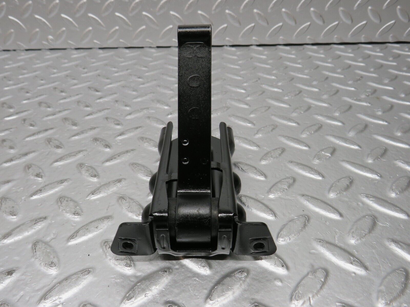 31529 Mercedes-Benz S124 220TE Wagon Door Safety Check Strap