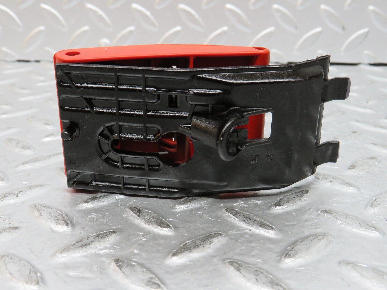 32385 Mercedes-Benz S124 300TE Wagon Hood Opener Bonnet Opener Release