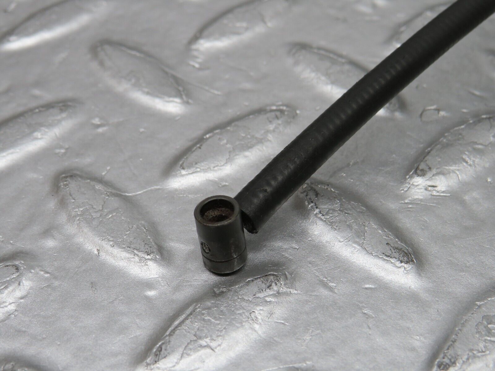 34641 Mercedes-Benz C126 380SEC Coupe Bonnet Release Cable 1269970881