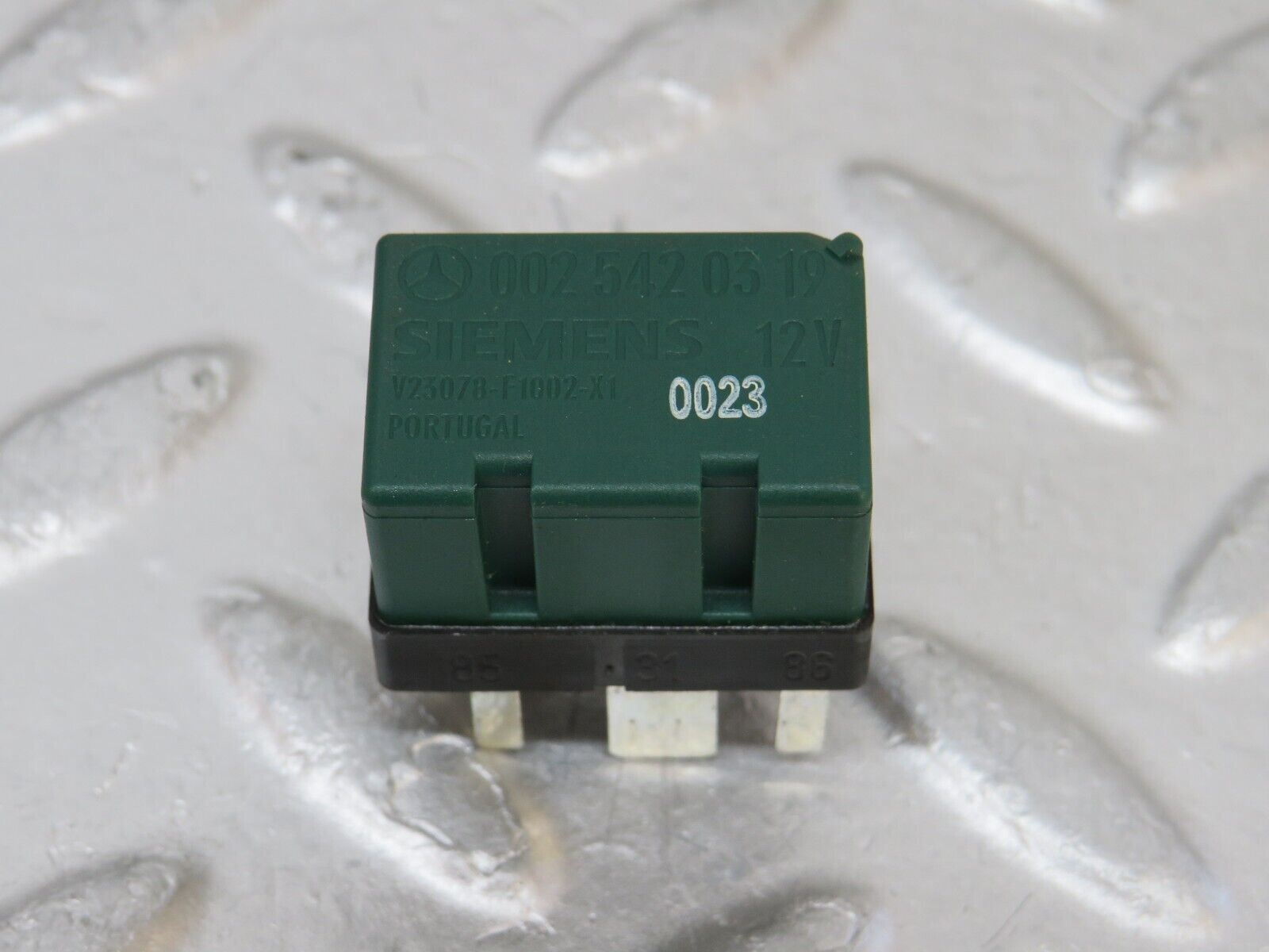 34875 Mercedes-Benz W210 320E Overload Relay 0025420319