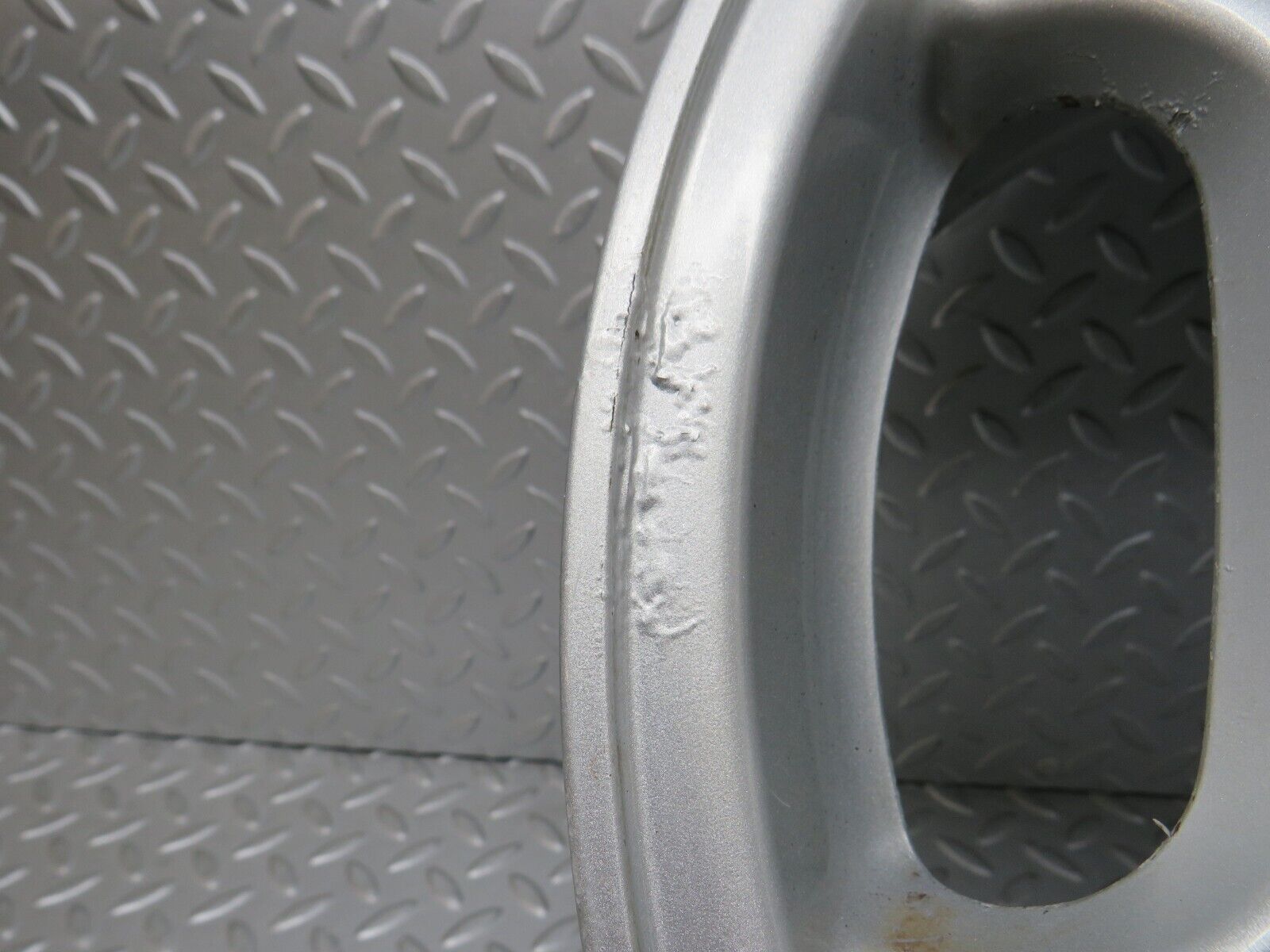 38190 Mercedes-Benz A124 Alloy Wheel 7Jx15H2 ET37 KBA44301