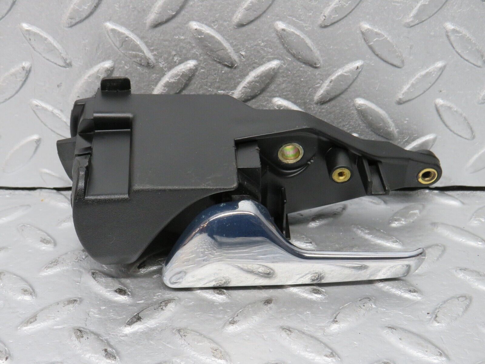 38473 Mercedes-Benz R129 280SL Coupe Left Door Interior Handle