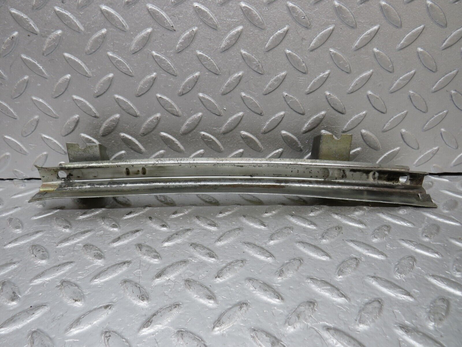 37367 Mercedes-Benz W109 300SEL Rear Left Door Window Channel