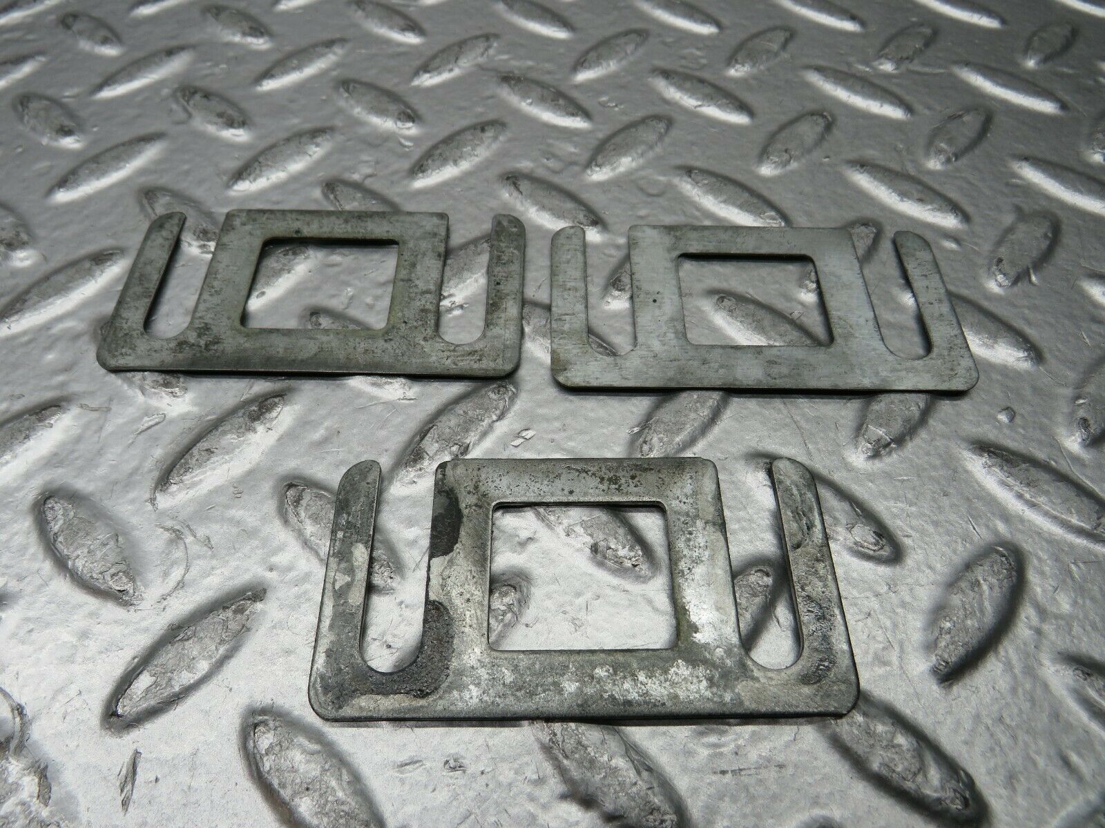 22956 Mercedes-Benz C123 230CE Coupe Door Lock Latch Right Side