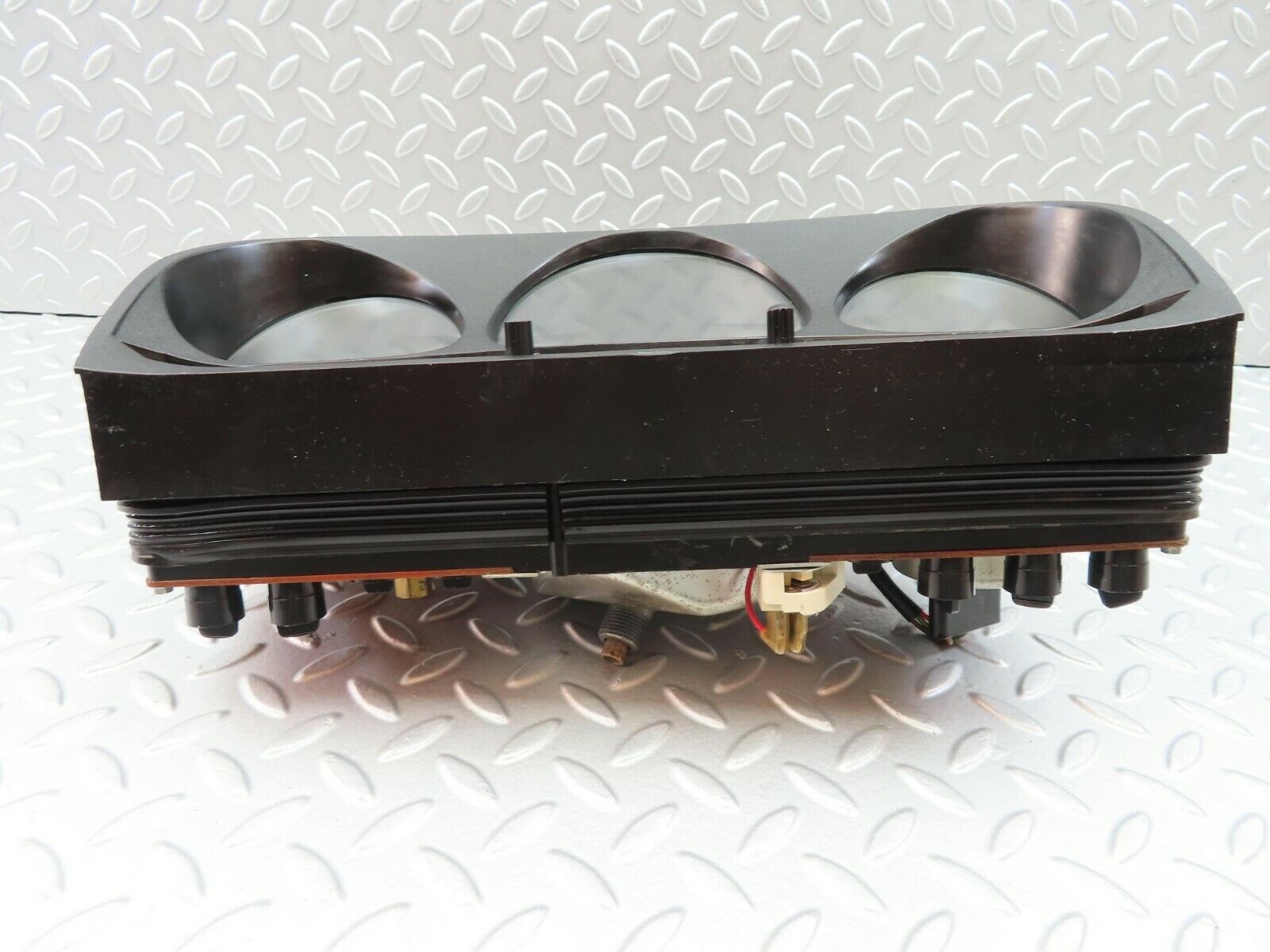 6921 Mercedes-Benz C107 350SLC Coupe Instrument Cluster 1075421001