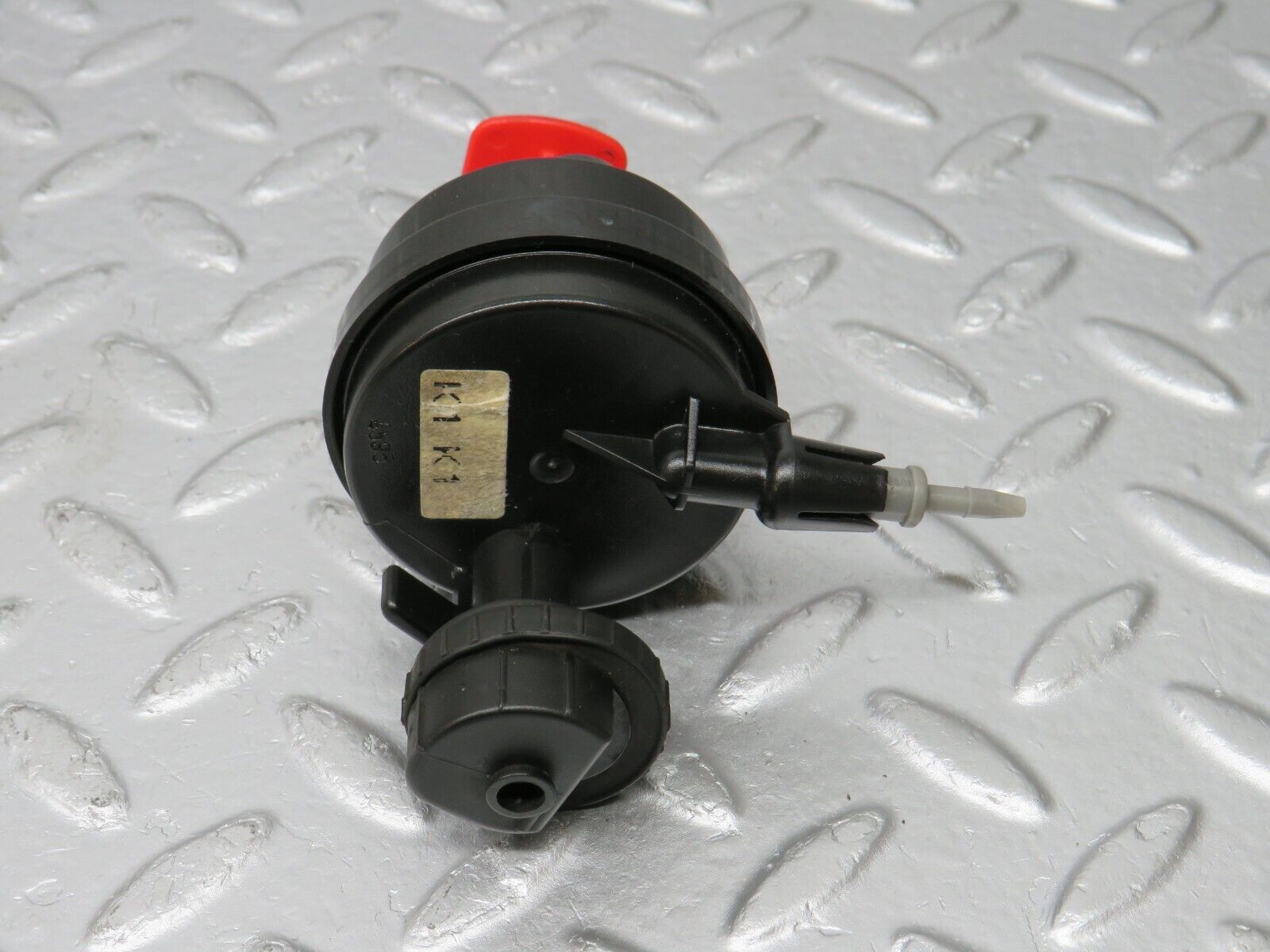 39497 Mercedes-Benz R129 320SL Coupe Fuel Tank Flap Cap Vacuum Actuator