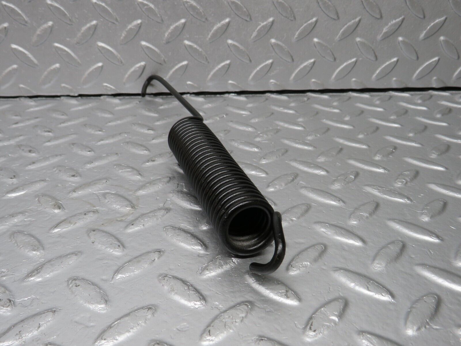 40437 Mercedes-Benz W110 230 Bonnet Hinge Spring