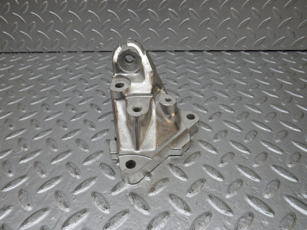 31769 Mercedes-Benz W201 190LE 1.8L Engine Mount Bracket Left Side 102 ...