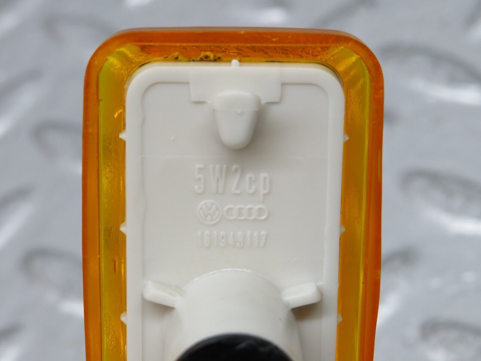 29978 Porsche 924 Wing Indicator Hella 161949117