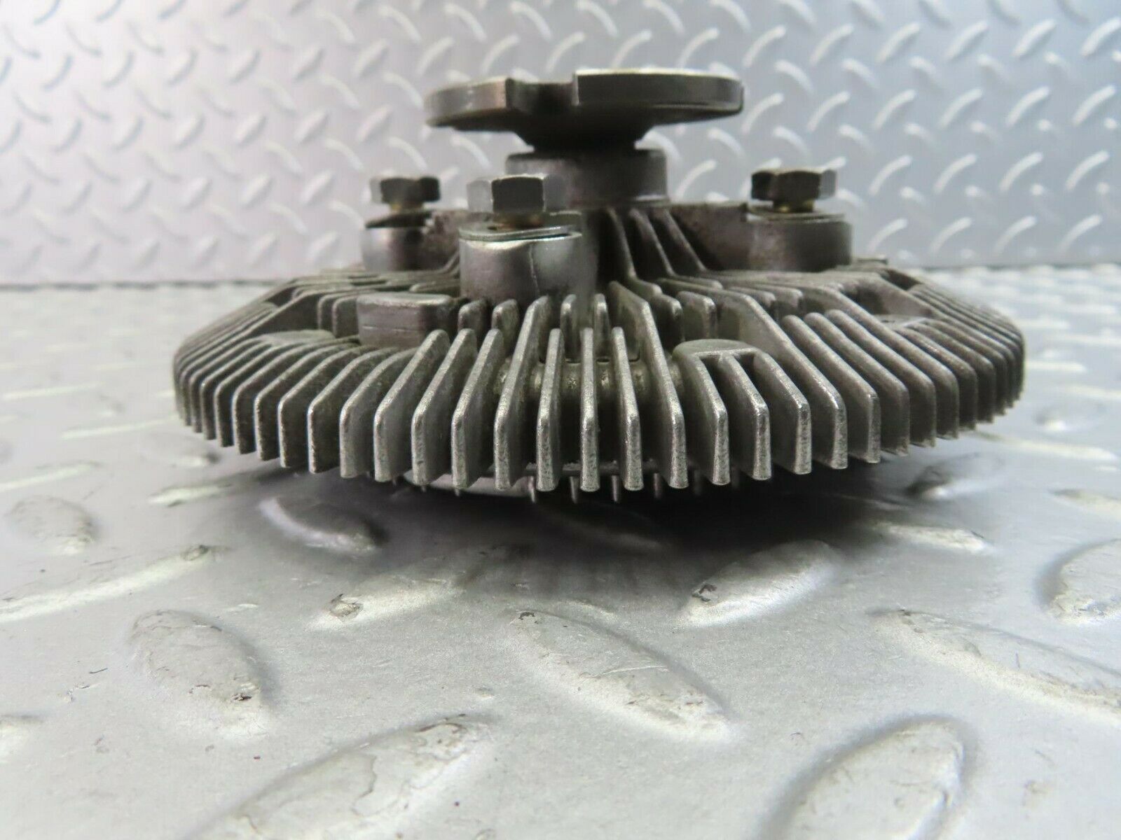 10169 Mercedes-Benz W111 280SE Engine Cooling Fan Clutch