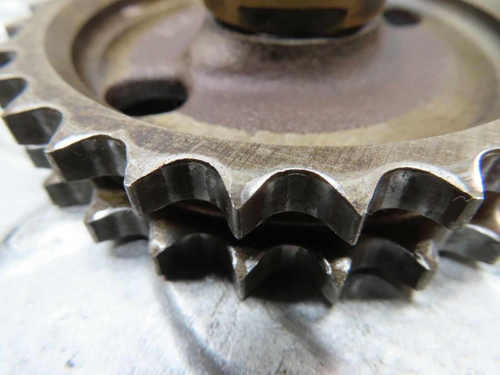 18855 Mercedes-Benz W121 190b Ponton Camshaft Sprocket 1800520302